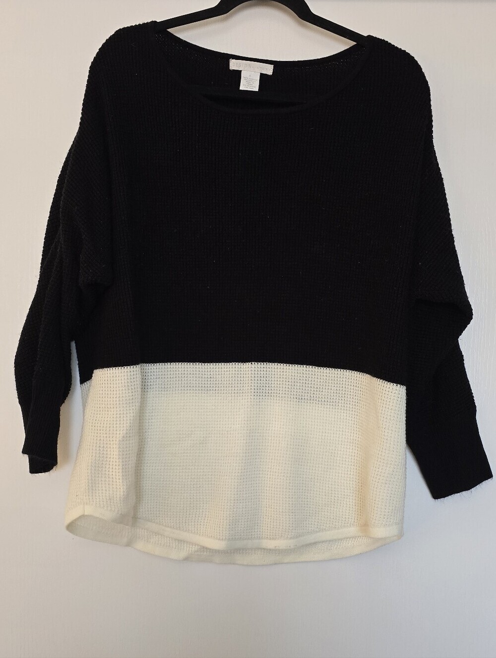 Design History - Black & Cream Knit Long-Sleeve Oversized Sweater Top